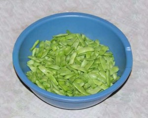 Snapped green beans